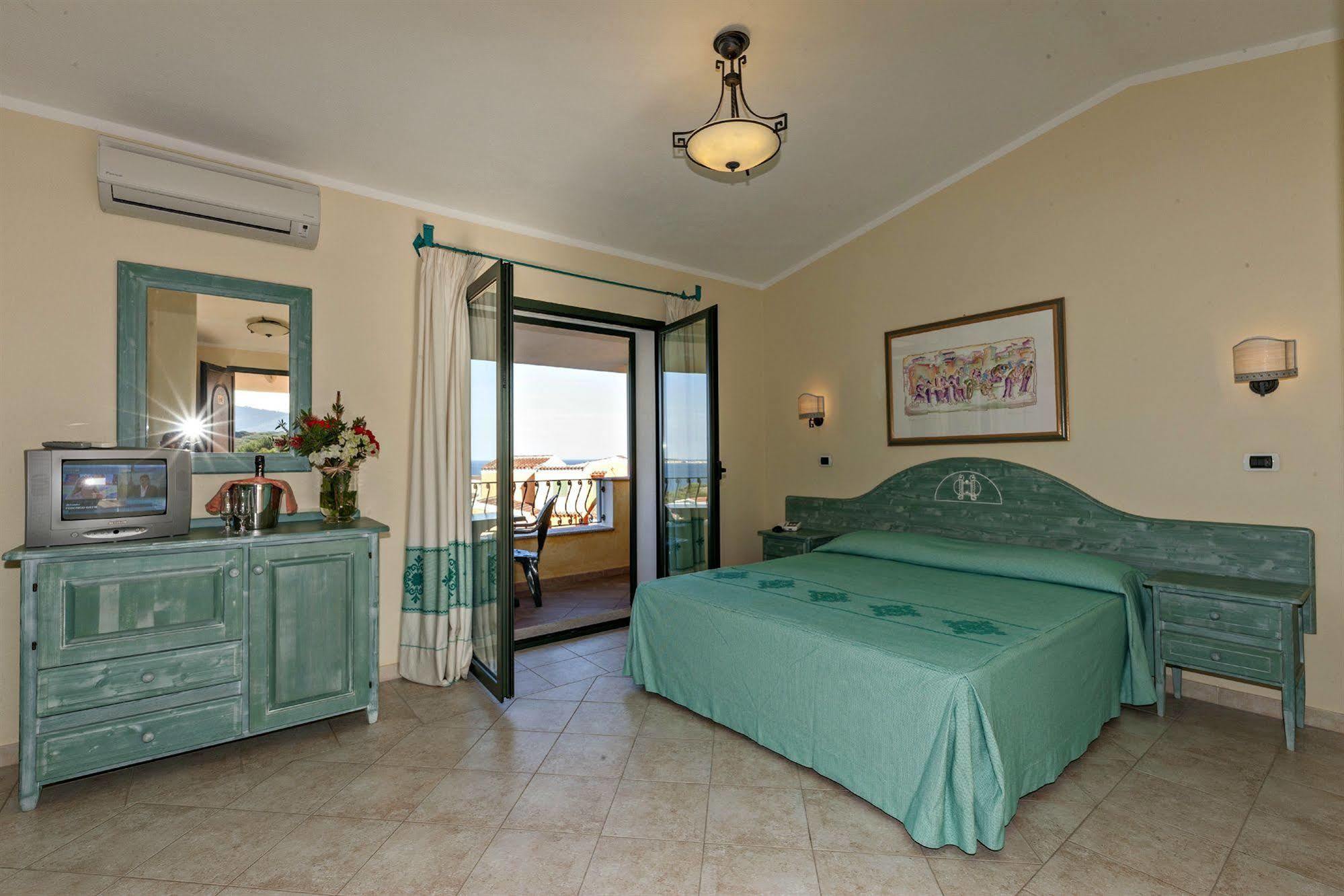 Club Hotel Baia Aranzos غولفو أرانتْشي المظهر الخارجي الصورة